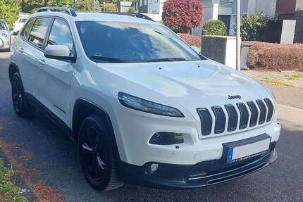 Jeep Cherokee 134.800 km 12.950 &euro; Bochum, Stadt 44879
