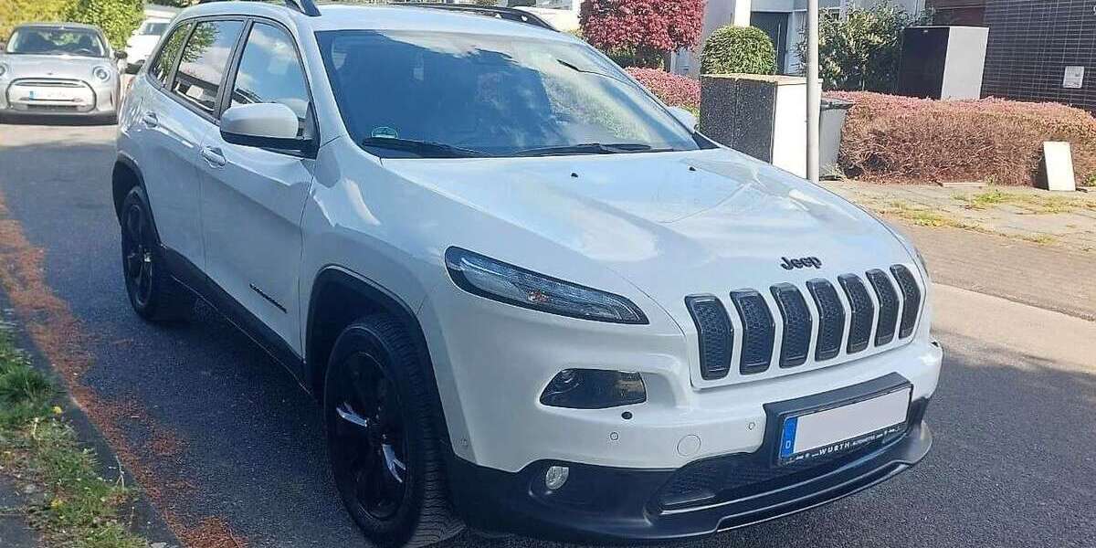 Jeep Cherokee 134.800 km 12.950 &euro; Bochum, Stadt 44879