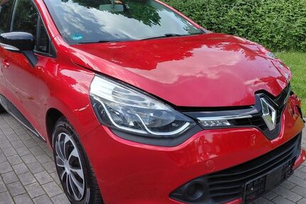 Renault Clio 169.000 km 1.999 &euro; Gelsenkirchen 45889