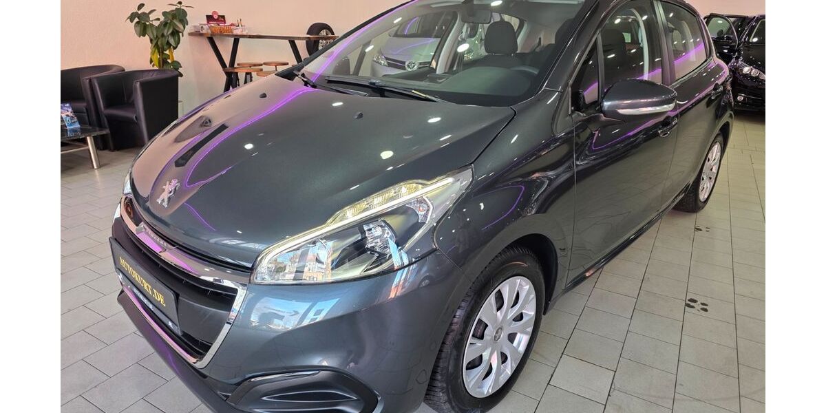 Peugeot 208 30.850 km 7.999 &euro; Recklinghausen 45661