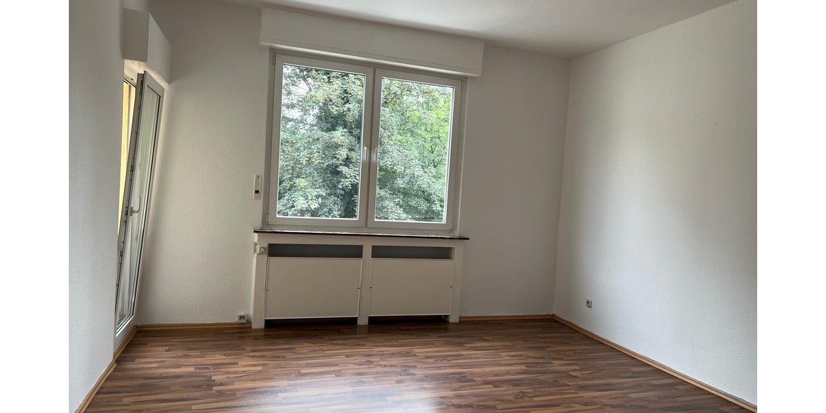 Vermietete 3,5-Zimmer-Wohnung mit Balkon in zentraler Lage – Nähe Ruhr-Universität Bochum - Etagenwohnung Bochum Bochum-Nord | Angebot:25781010