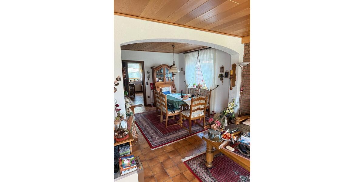 Einfamilienhaus Dinslaken Lohberg - 7 Zimmer, 126 m&sup2;, 325.000&euro; | Angebot:27194541