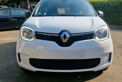 Renault Twingo 7.457 km 9.900 &euro; Bottrop 46236