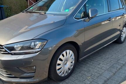 VW Golf Sportsvan 82.000 km 14.000 &euro; Essen 45136