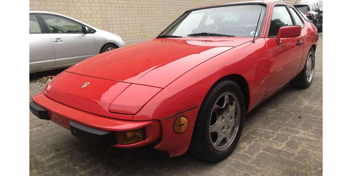 Porsche 924 98.000 km 10.500 &euro; Borken 46325