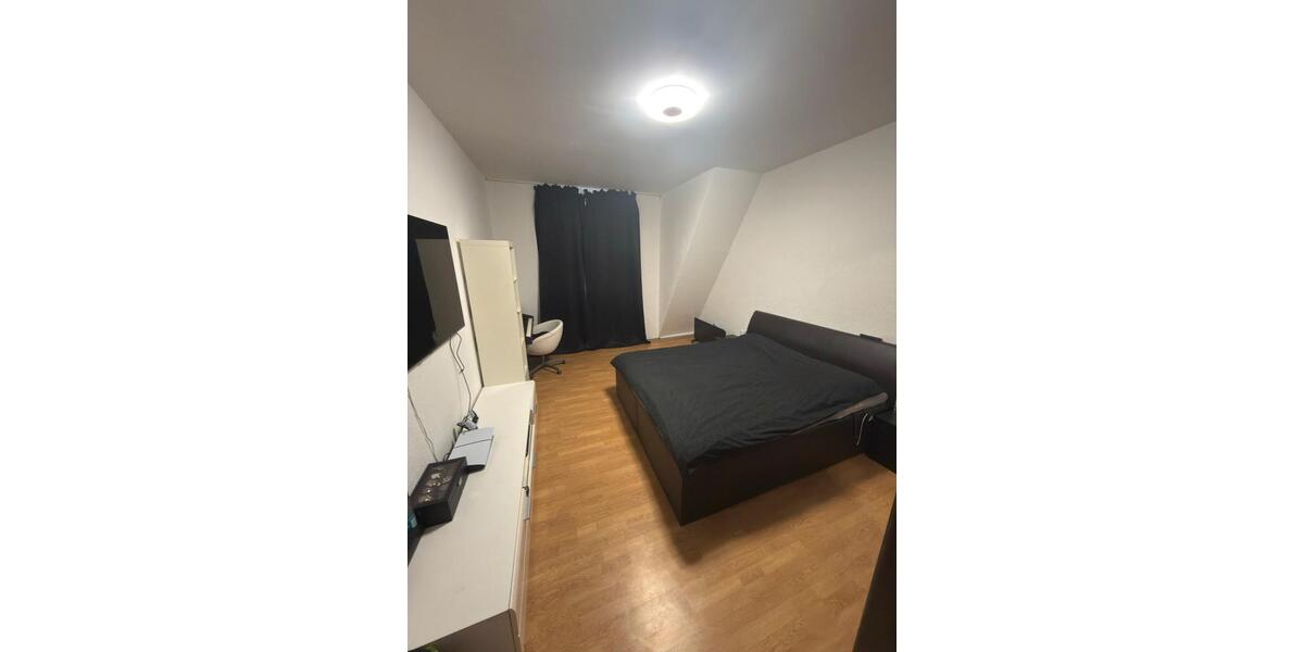 Etagenwohnung Duisburg Duisburg-Mitte - 1 Zimmer, 18 m&sup2;, 500&euro; | Angebot:26288127