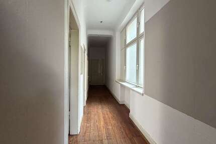 Wohnung Duisburg Duissern - 3 Zimmer, 84 m&sup2;, 1.250&euro; | Angebot:25672276