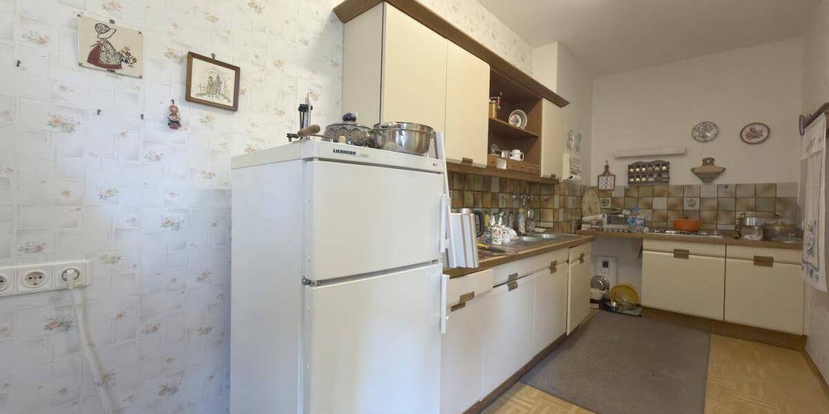 Etagenwohnung Oberhausen Altstadt-Süd - 6 Zimmer, 180 m&sup2;, 2.100&euro; | Angebot:26190385