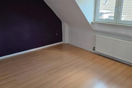 Wohnung Oberhausen - 3.5 Zimmer, 80 m&sup2;, 590&euro; | Angebot:26322224