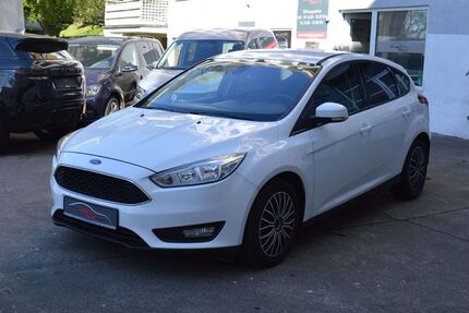 Ford Focus 84.000 km 5.990 &euro; Mülheim an der Ruhr 45473