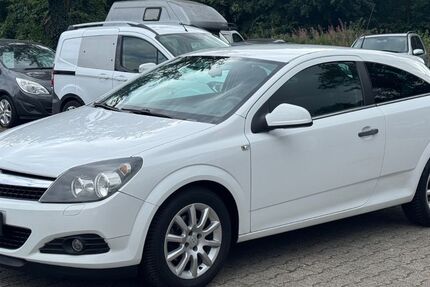 Opel Astra 114.211 km 2.990 &euro; Recklinghausen 45665