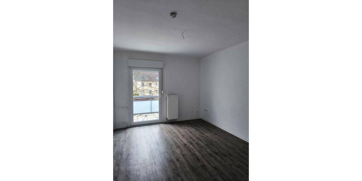 Erdgeschoßwohnung Duisburg Ruhrort - 3 Zimmer, 67 m&sup2;, 589&euro; | Angebot:24979252