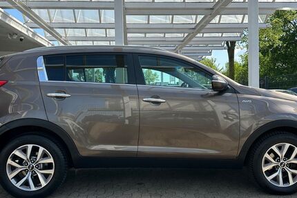 Kia Sportage 120.000 km 9.950 &euro; Dinslaken 46539