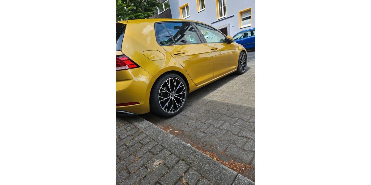 VW Golf 129.000 km 12.000 &euro; Gelsenkirchen 45888