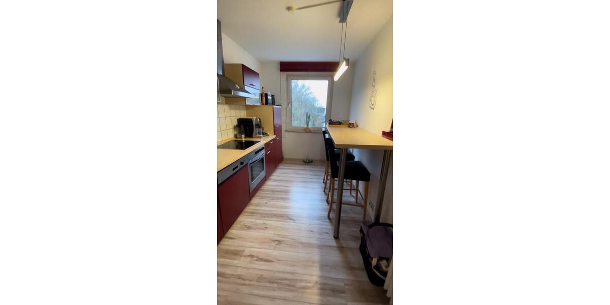 Dachgeschoßwohnung Essen Stadtbezirk II - 2.5 Zimmer, 59 m&sup2;, 740&euro; | Angebot:26285594