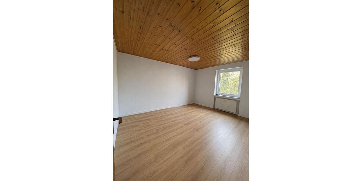 Etagenwohnung Essen Stadtbezirk VIII - 2.5 Zimmer, 59 m&sup2;, 610&euro; | Angebot:26296664