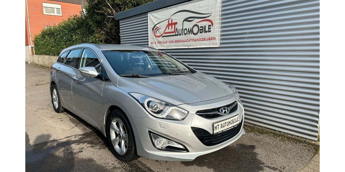 Hyundai i40 163.000 km 5.499 &euro; Marl 45770