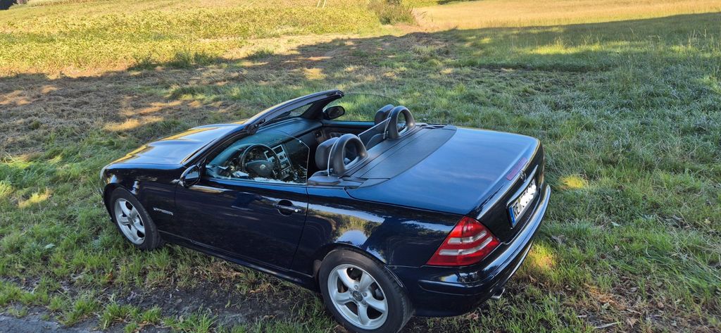 Mercedes-Benz SLK 200 91.800 km 9.490 &euro; Oer Erkenschwick 45739