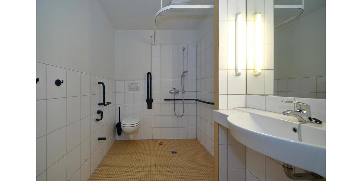 Etagenwohnung Essen Stadtkern - 2 Zimmer, 66 m&sup2;, 1.026&euro; | Angebot:13979535