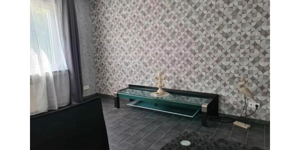 Etagenwohnung Duisburg - 2 Zimmer, 50 m&sup2;, 850&euro; | Angebot:26035002