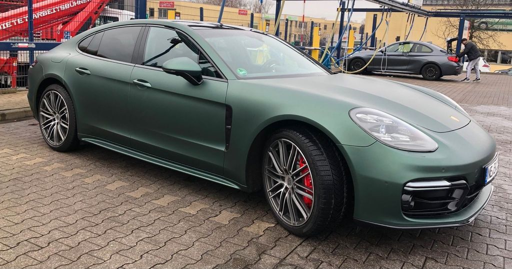 Porsche Panamera 135.000 km 59.500 &euro; Mülheim 45476