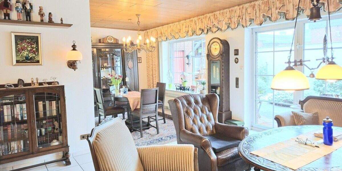 Einseitig angebauter, teilunterkellerter Bungalow mit Garage in ruhigem Stichweg auf Kaufgrundstück. - Einfamilienhaus Oer-Erkenschwick Groß-Erkenschwick | Angebot:25413680