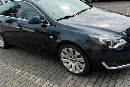 Opel Insignia 216.000 km 6.200 &euro; Mülheim 45476