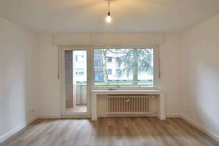 Wohnung Duisburg Röttgersbach - 4 Zimmer, 82 m&sup2;, 900&euro; | Angebot:23666159