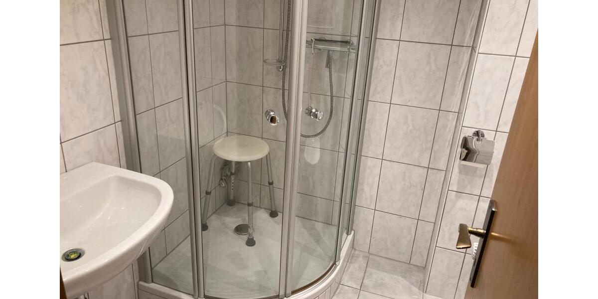 Etagenwohnung Dinslaken - 3.5 Zimmer, 83 m&sup2;, 690&euro; | Angebot:26272246