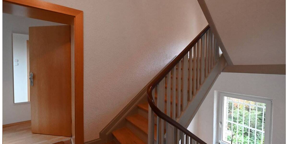 Etagenwohnung Essen Huttrop - 2 Zimmer, 40 m&sup2;, 590&euro; | Angebot:26242542