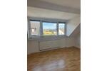 Dachgeschoßwohnung Essen Stadtbezirk VI - 2.5 Zimmer, 59 m&sup2;, 450&euro; | Angebot:26250713