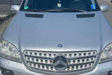 Mercedes-Benz ML 280 275.000 km 7.500 &euro; Wesel 46485