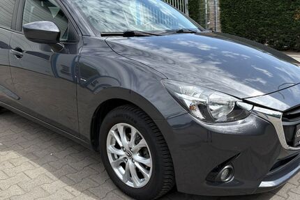 Mazda 2 59.000 km 12.990 &euro; Oer-Erkenschwick 45739