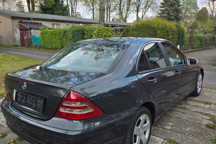 Mercedes-Benz C 200 270.000 km 2.200 &euro; Herne 44623