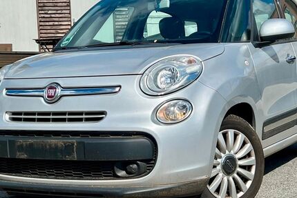 Fiat 500L 82.057 km 6.350 &euro; Gelsenkirchen 45884