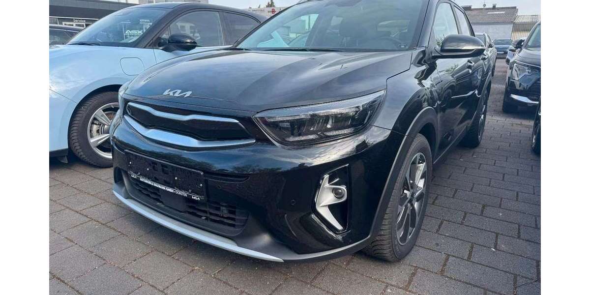 Kia Stonic 8.300 km 22.990 &euro; Dorsten 46282