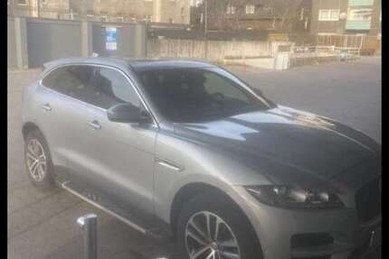 Jaguar F-Pace 106.000 km 17.900 &euro; Duisburg 47178
