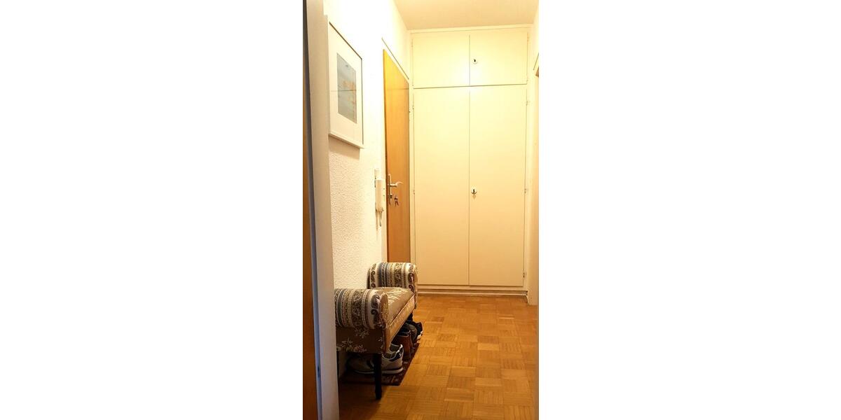 Etagenwohnung Essen Stadtbezirk IV - 1 Zimmer, 36 m&sup2;, 380&euro; | Angebot:26129546