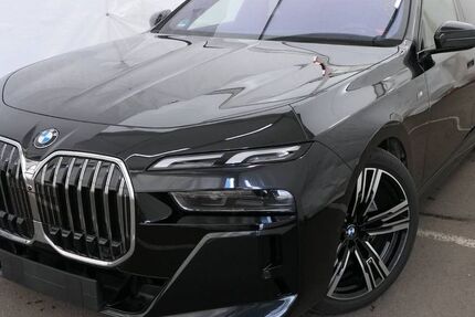 BMW 740 5.052 km 94.780 &euro; Mülheim an der Ruhr 45478