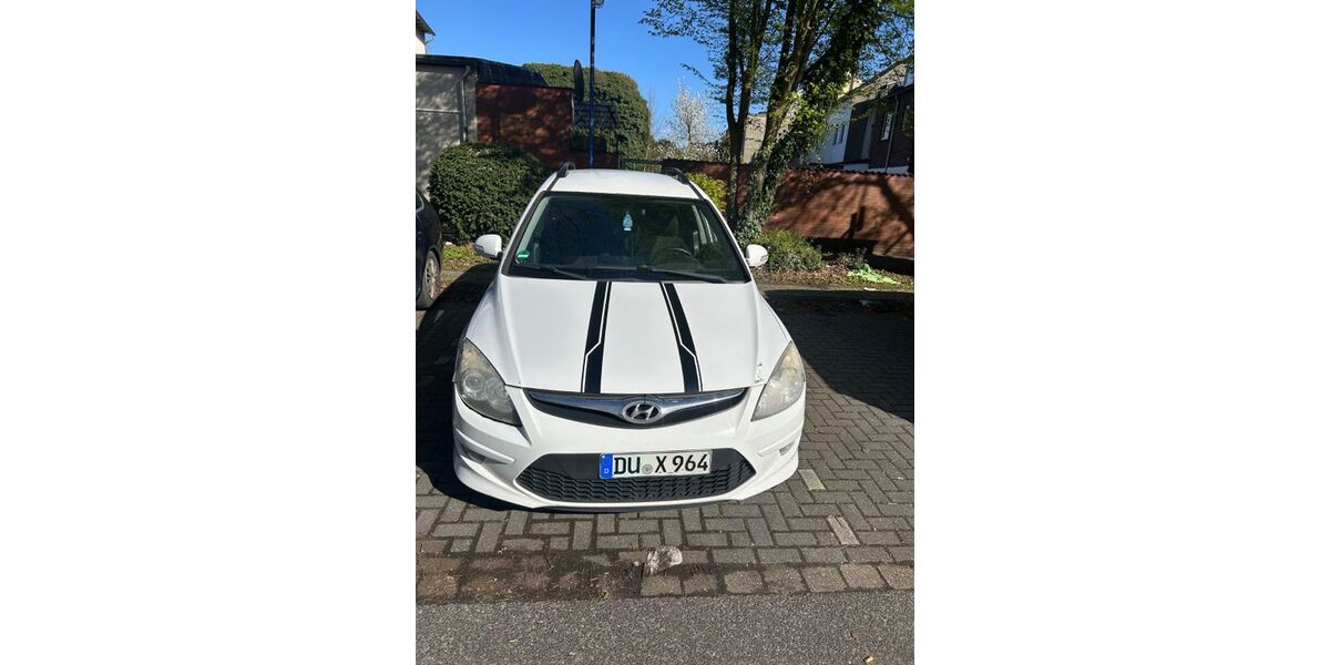 Hyundai i30 199.985 km 1.500 &euro; Duisburg 47169