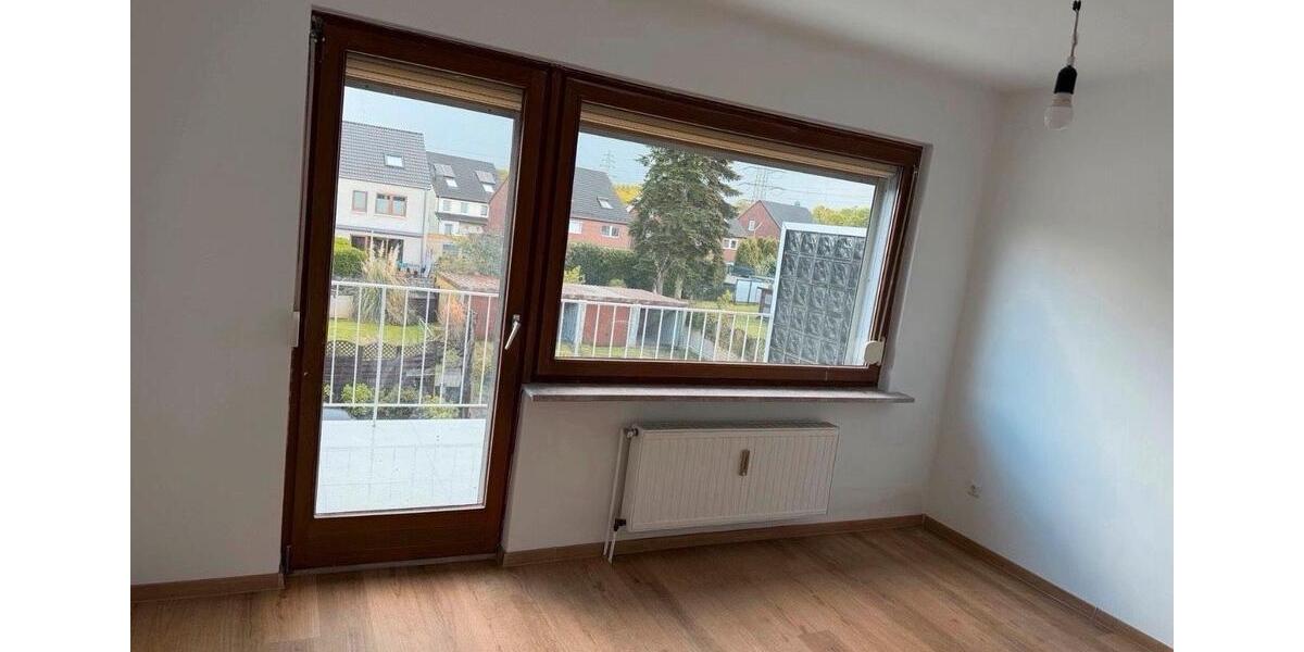 Etagenwohnung Duisburg Hamborn - 3.5 Zimmer, 68 m&sup2;, 800&euro; | Angebot:26300590