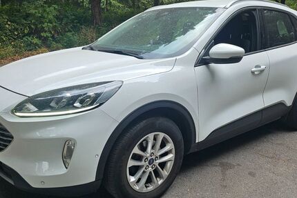 Ford Kuga 238.809 km 11.700 &euro; Essen 45356