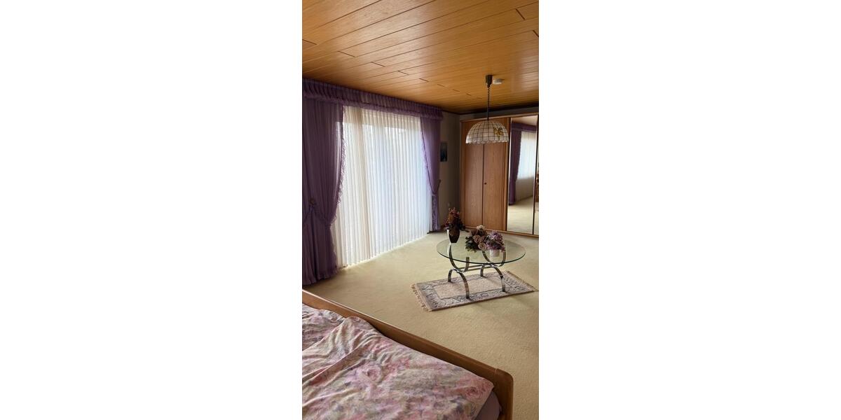 Einfamilienhaus Dinslaken Lohberg - 7 Zimmer, 126 m&sup2;, 325.000&euro; | Angebot:27194541
