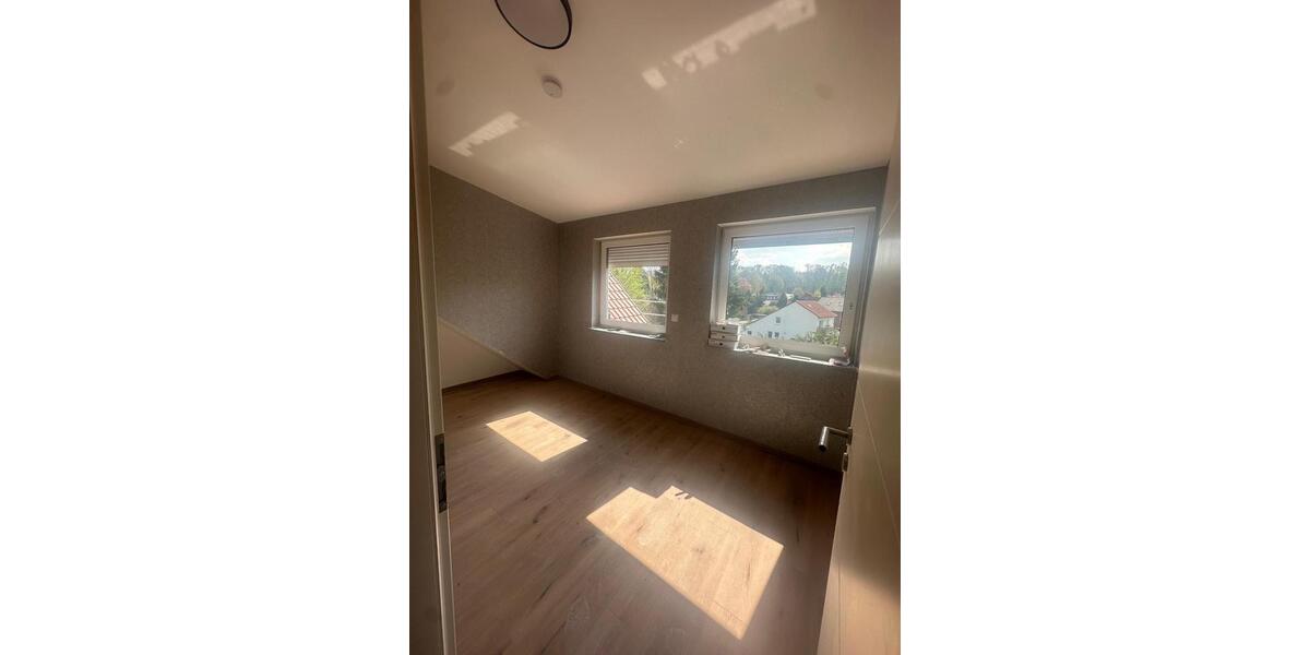 Maisonettenwohnung Herne Sodingen - 4 Zimmer, 125 m&sup2;, 1.200&euro; | Angebot:26254932