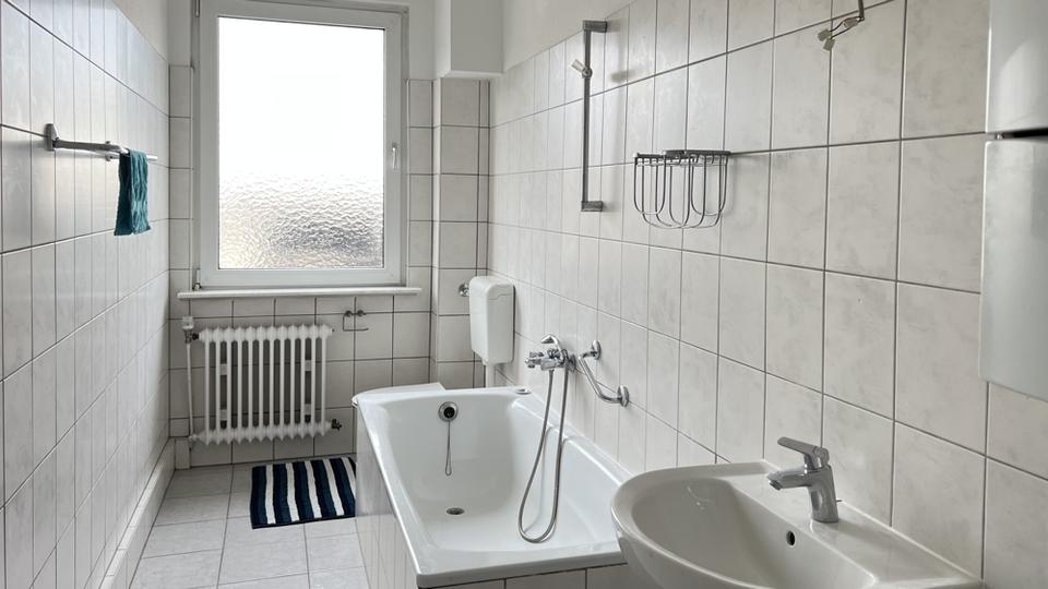 Etagenwohnung Duisburg Hamborn - 2 Zimmer, 69 m&sup2;, 460&euro; | Angebot:26299745