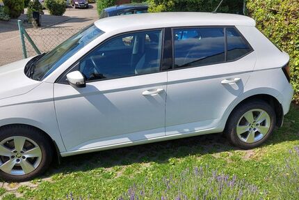 Skoda Fabia 88.900 km 8.900 &euro; Essen 45259