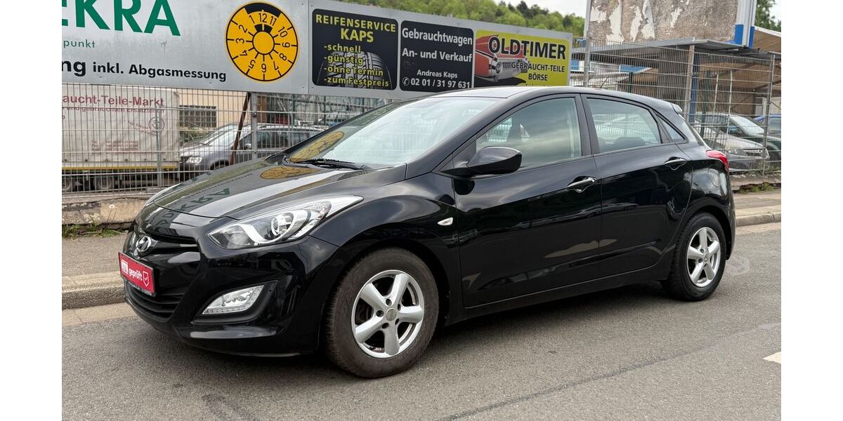 Hyundai i30 128.000 km 5.999 &euro; ESSEN 45329
