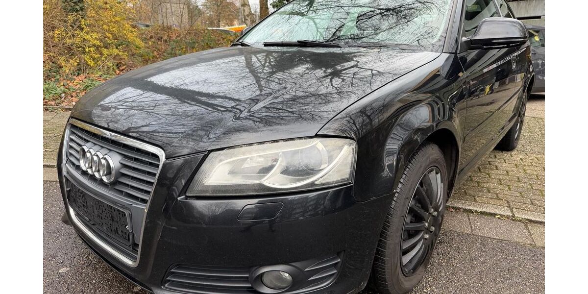 Audi A3 313.235 km 2.200 &euro; Essen 45276