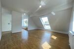 Dachgeschoßwohnung Essen Stadtbezirk IV - 3 Zimmer, 81 m&sup2;, 849&euro; | Angebot:26279244