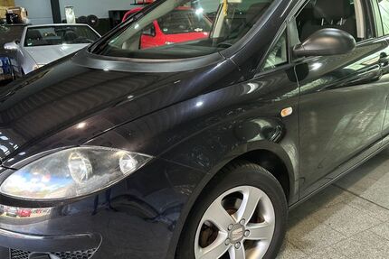Seat Altea 180.700 km 2.990 &euro; Duisburg 47059
